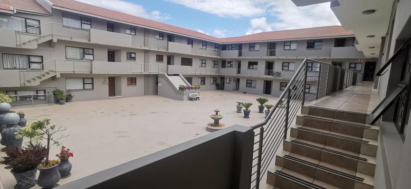 2 Bedroom Property for Sale in Hartenbos Western Cape